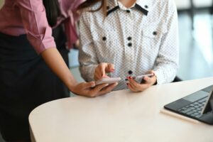 Read more about the article Fixing Mobile Responsiveness Issues on Business Websites